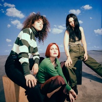 MUNA - Never