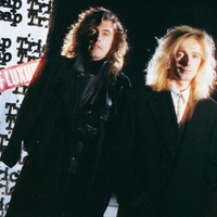 Cheap Trick - The Flame