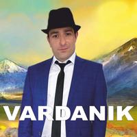 Phak drnerin Azatutyun