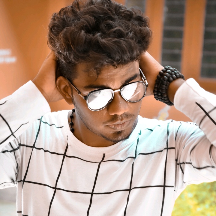 nallavan Kishore - suara asli