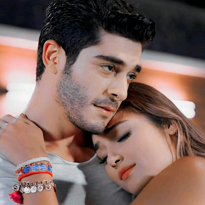@queen__shaikh3446
