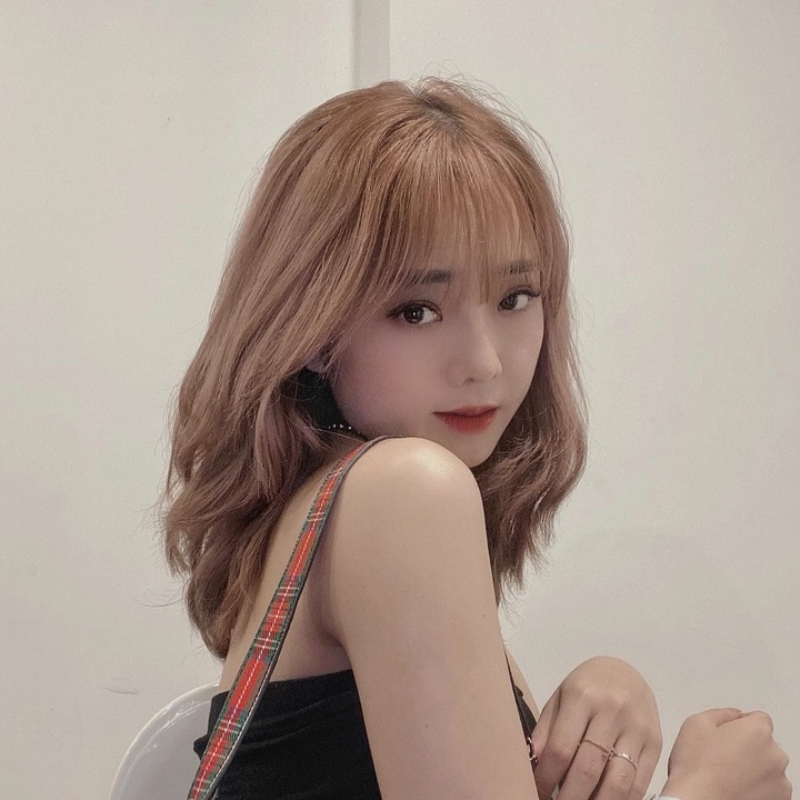 The Profile Image Avatar of hong_leee - ? Hồng Lê ?