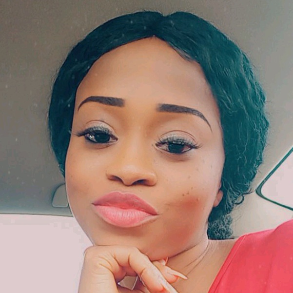 esther_olu1