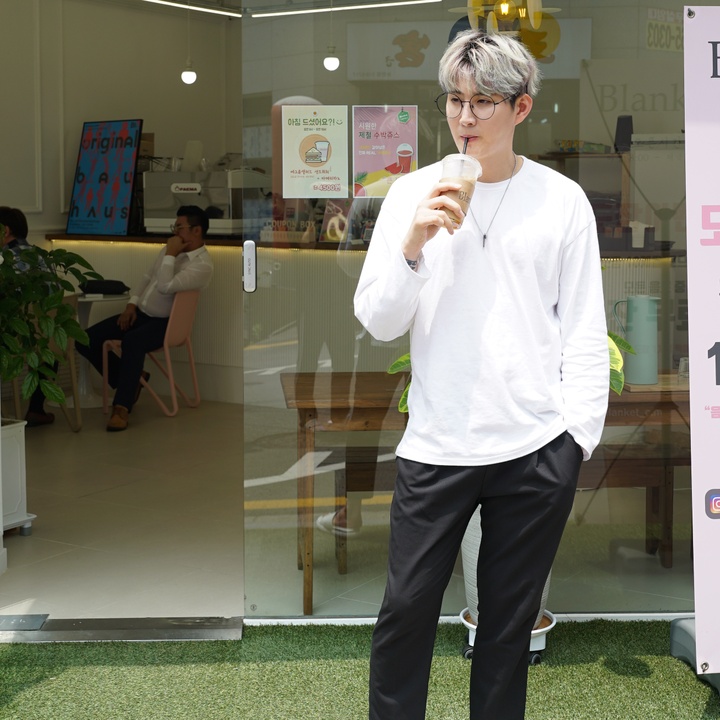 The Profile Image Avatar of kb0780 - 춤추는곰돌