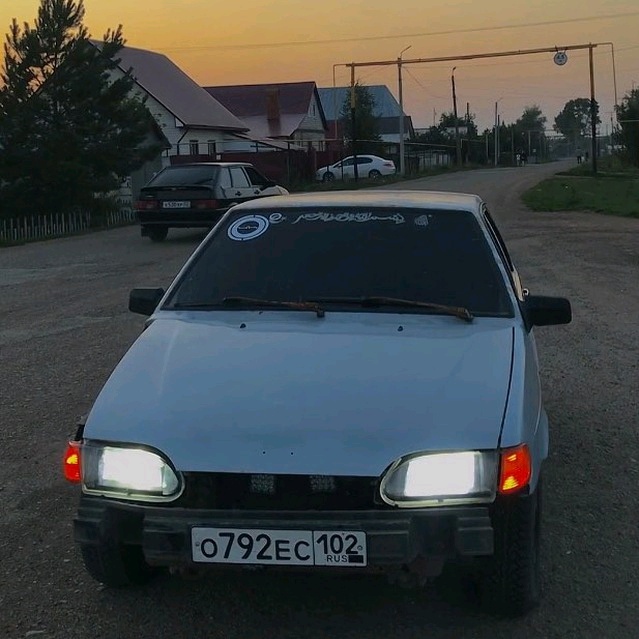 авто