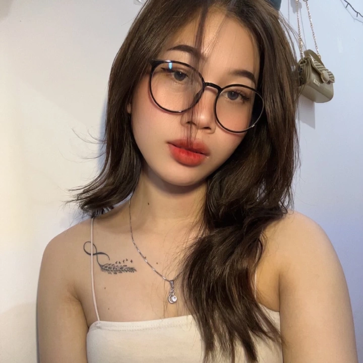 𝙇𝙎🧃 - karmila