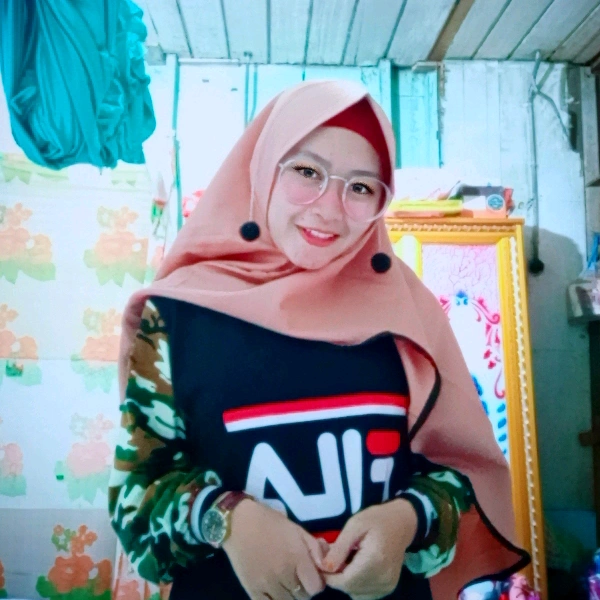 @queenly1808