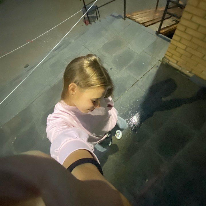 @poo_linn
