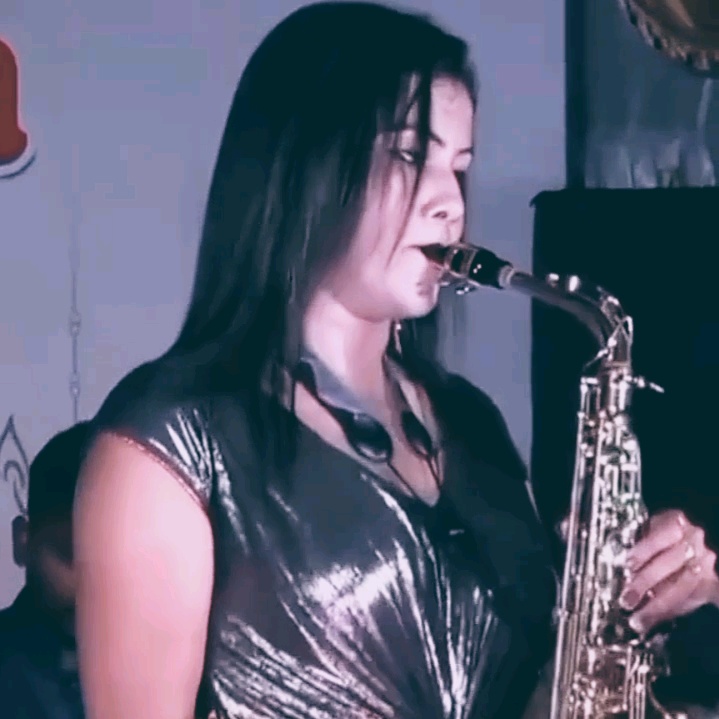 🎷𝑺𝑨𝑹𝑨💃𝑸𝑼𝑰𝑵🎷 - suara asli