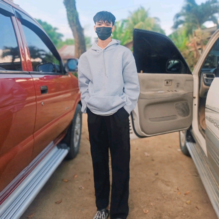 🦄 @itsyuri_22 - Yuri.