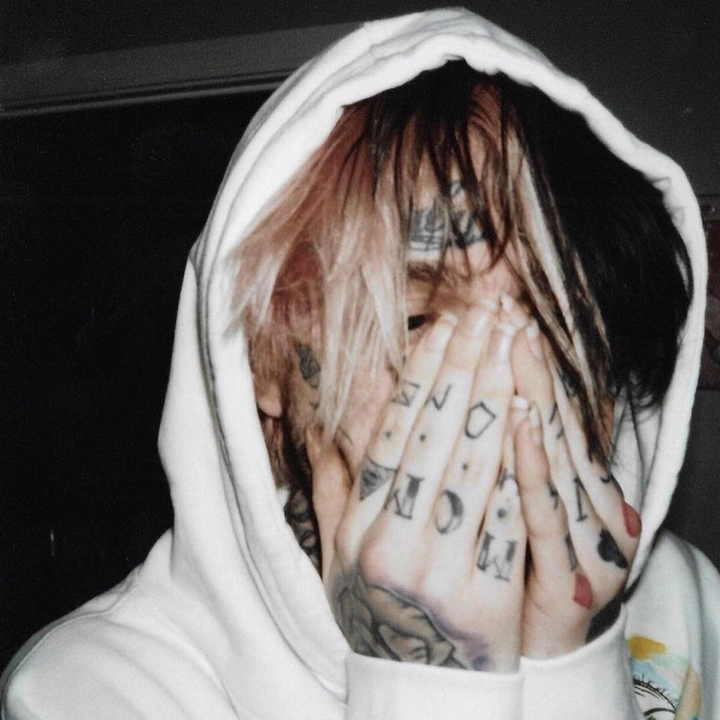 💔 - FACE . Forever Young