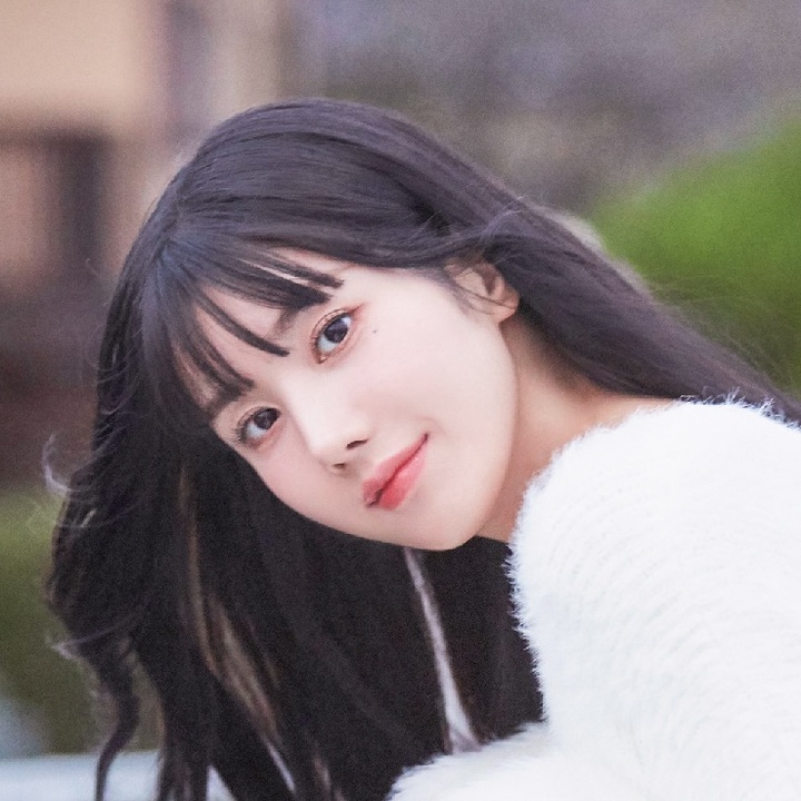 KWON EUN BI - OFF
