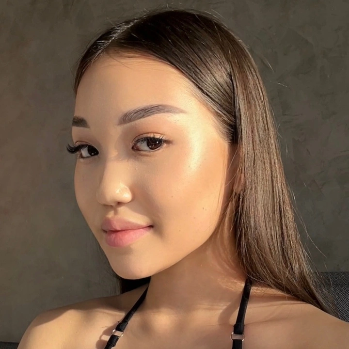 𝐥𝐢𝐲𝐚🪽 - medina