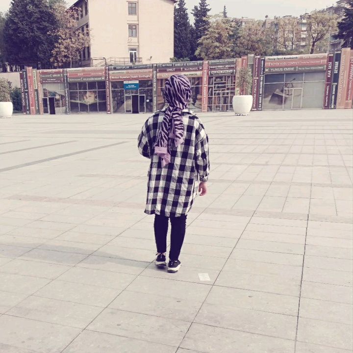 @gamzeliniz_07