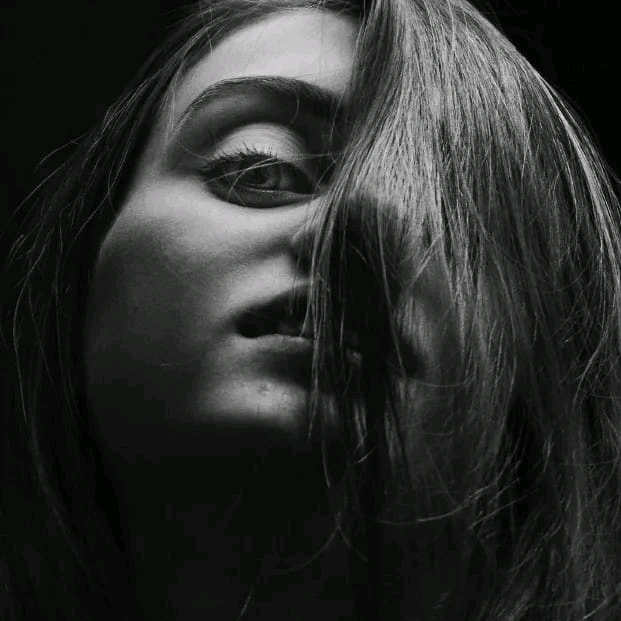 𝓝𝓪𝓲𝓻𝓪 - suara asli