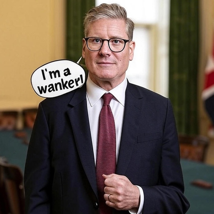 KEIR STARMER'S A WANKER!