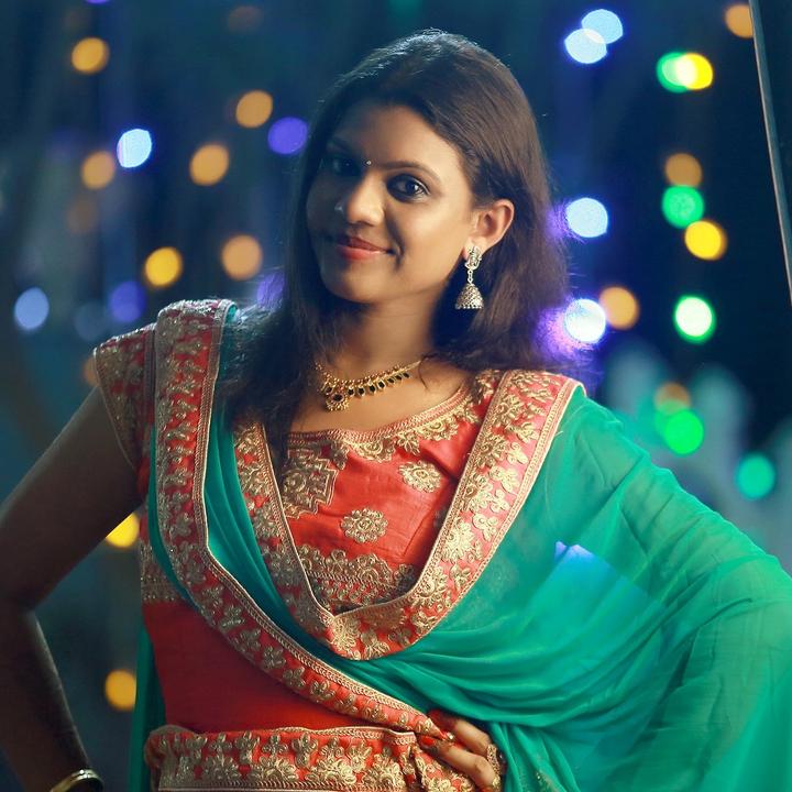 @Neha_sareesh - suara asli