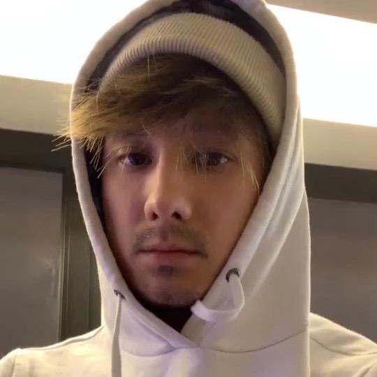 The Profile Image Avatar of julienbam - JulienBam