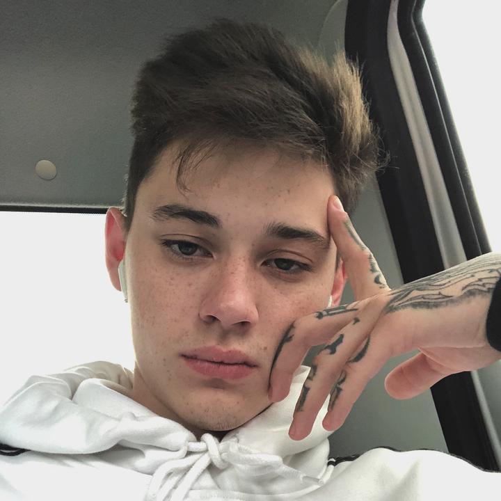 The Profile Image Avatar of roldozzzer - rold0zzzer