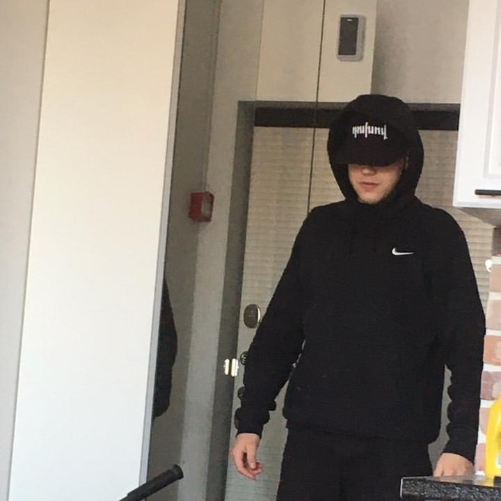 The Profile Image Avatar of vlad.samokatchik - ?Влад Самокатчик?