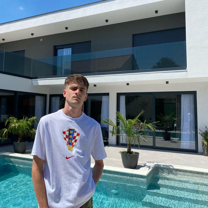 The Profile Image Avatar of jimbo.h - Jimbo Hall