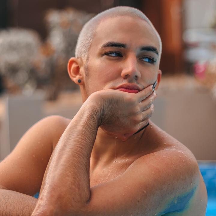 The Profile Image Avatar of valentinolazaroh_ - valentinolazaroh