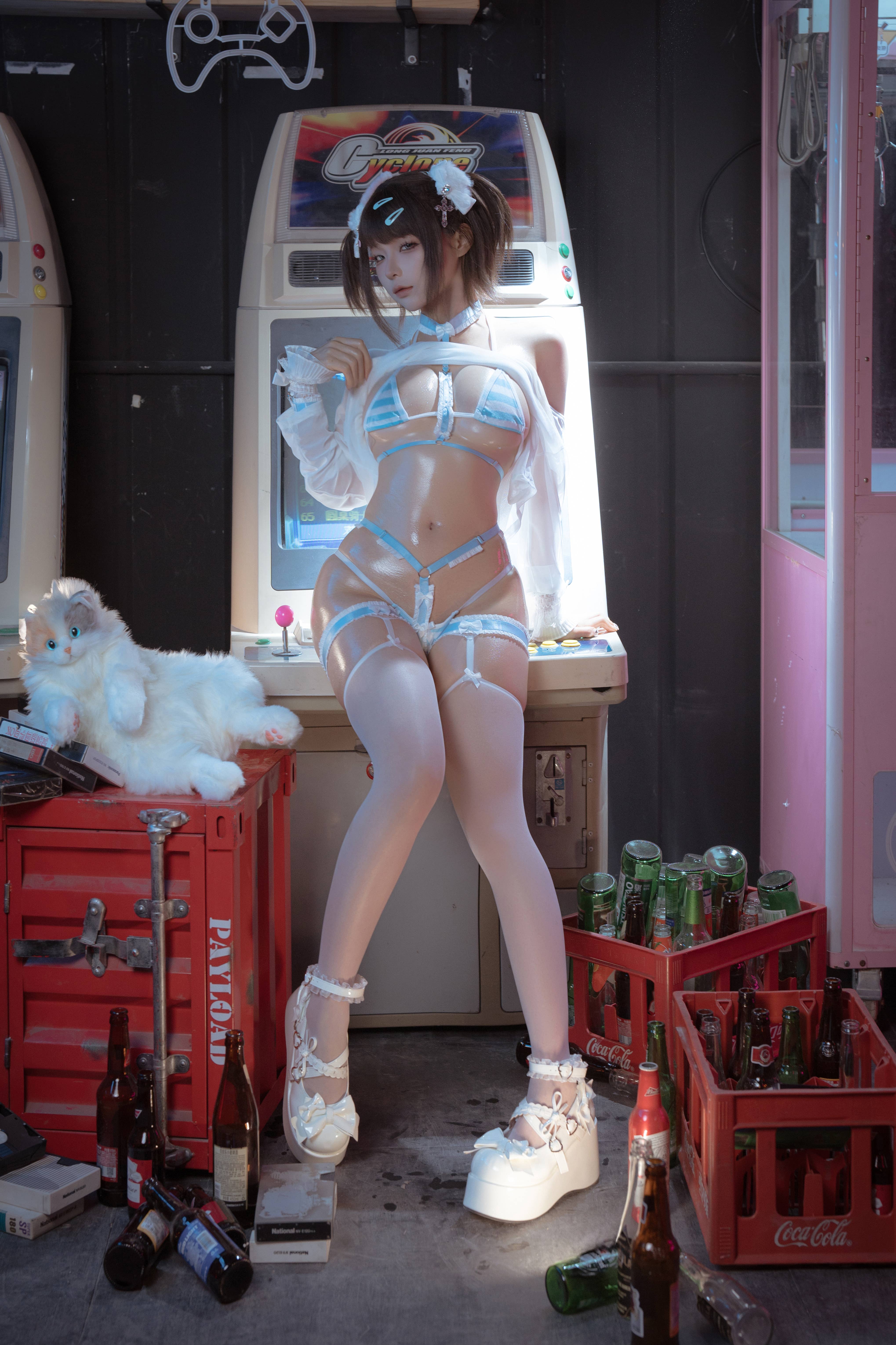 Đọc truyện hentai Tuyển tập Albums siêu phẩm Cosplay - Chap 1245 - Stupid Momo – Doll Princess