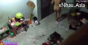 Quay lén em sinh viên mình dây dắt bạn trai về trọ quan hệ (Quay lén em sinh viên mình dây dắt bạn trai về trọ quan hệ) [26]