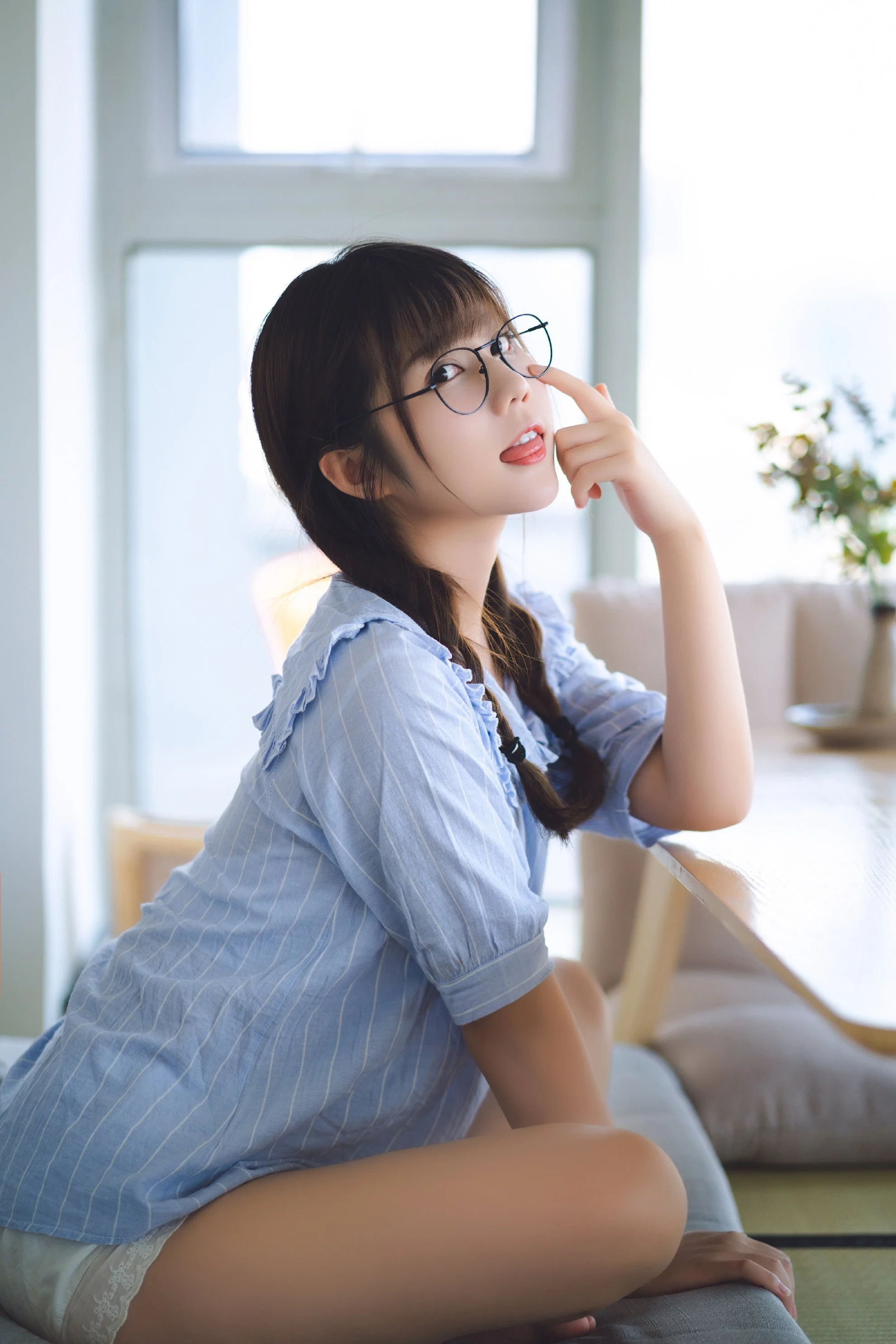 Đọc truyện hentai Tuyển tập Albums siêu phẩm Cosplay - Chap 894 - Kagami Mirror - Elopement Daily