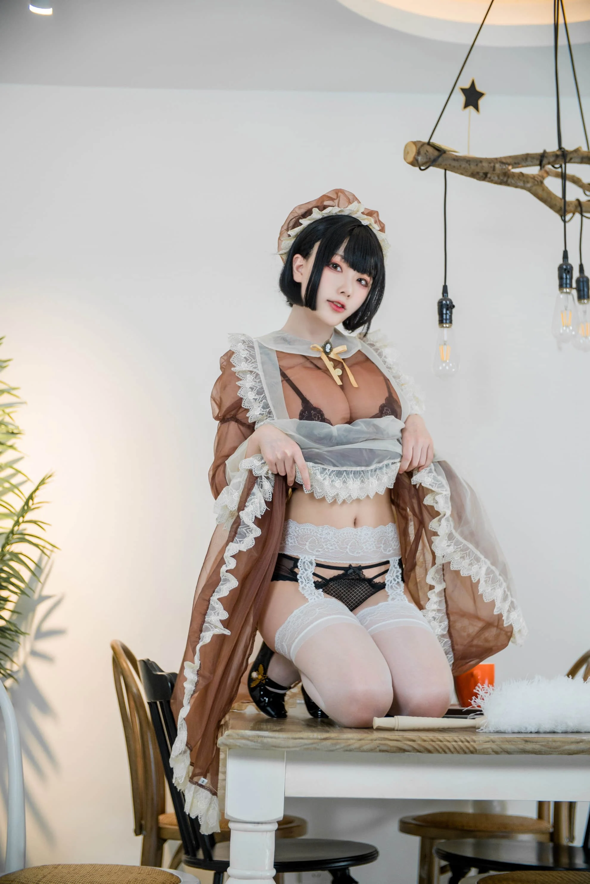 Đọc truyện hentai Tuyển tập Albums siêu phẩm Cosplay - Chap 846 - Cheese Wii - Brown Transparent Maid
