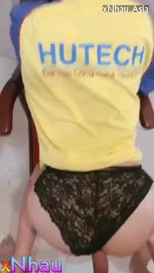 sinh viên đại học HUTECH mặc áo đồng phục địt nhau với trai (sinh viên đại học HUTECH mặc áo đồng phục địt nhau với trai) [26]