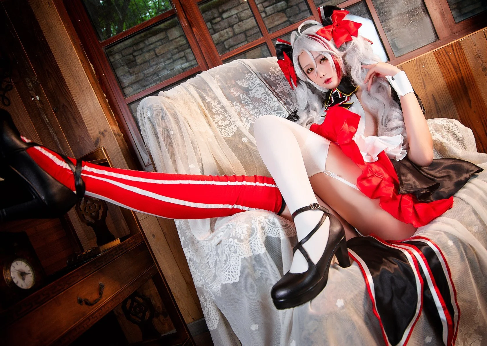 Đọc truyện hentai Tuyển tập Albums siêu phẩm Cosplay - Chap 958 - [Nian Nian_D] White swimming competition + milky zombie selfie + Dafeng + Prince Eugen of Azure Lane