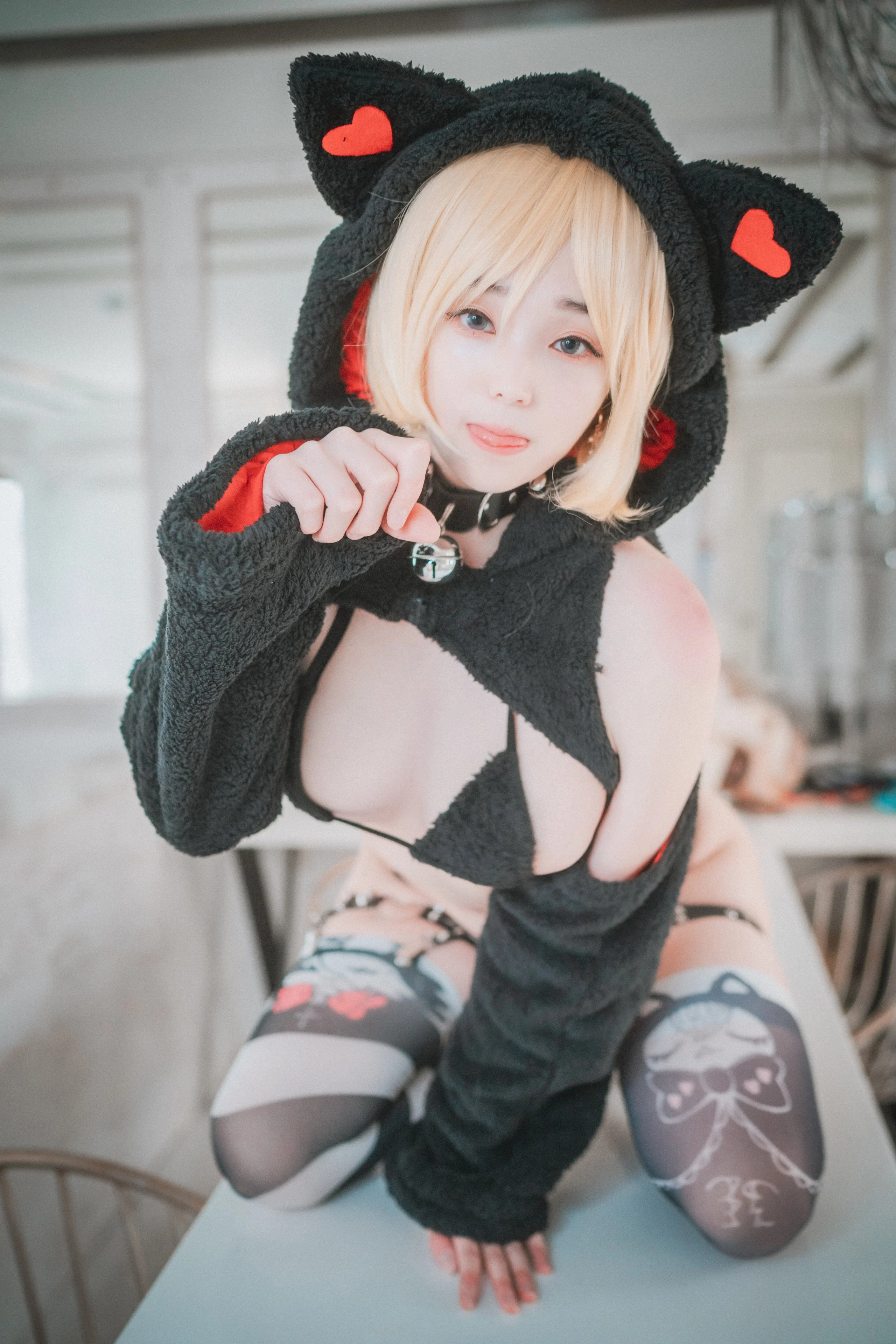 Đọc truyện hentai Tuyển tập Albums siêu phẩm Cosplay - Chap 770 - [DJAWA] Bambi - Naughty Black Cat