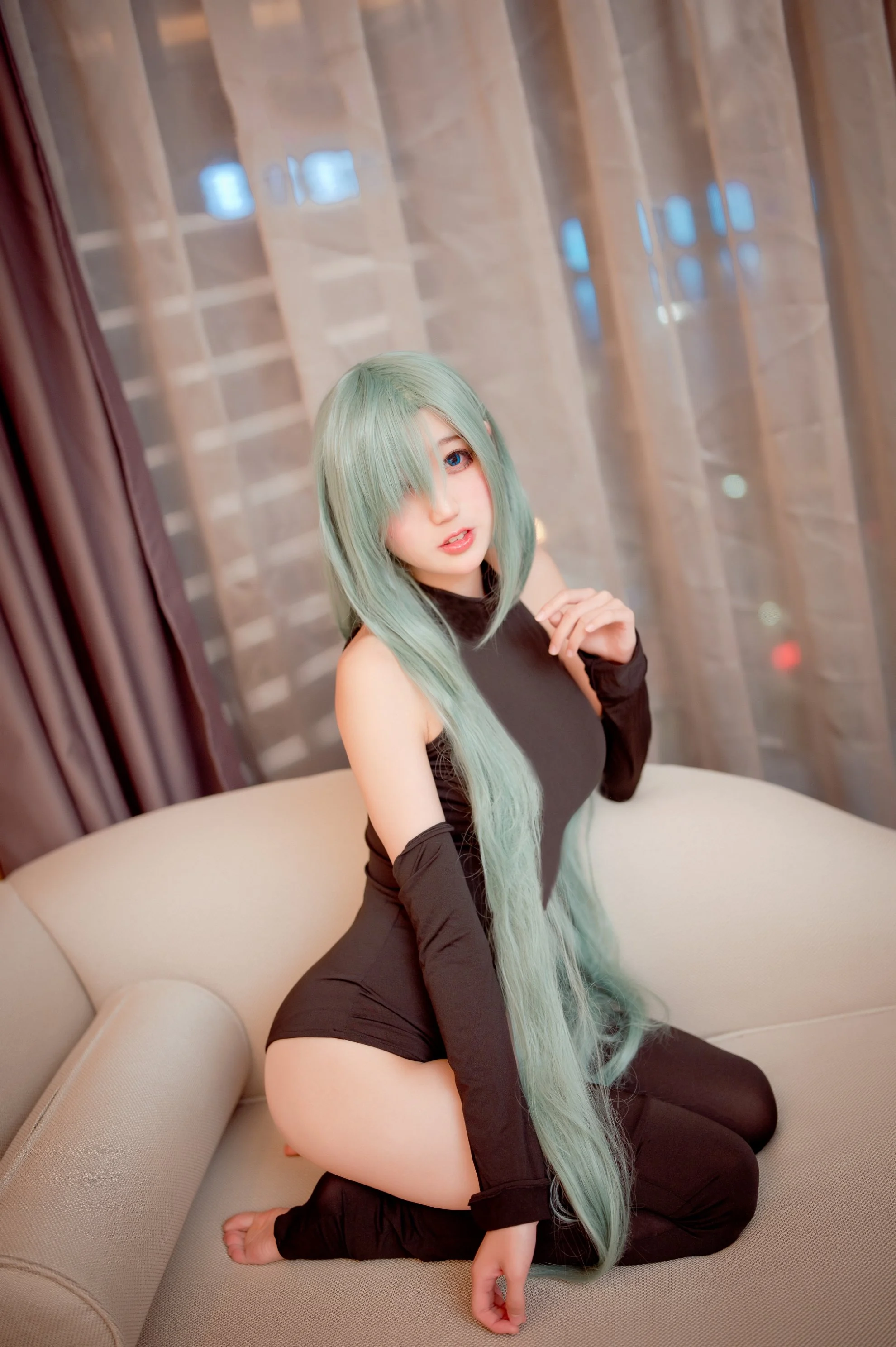Đọc truyện hentai Tuyển tập Albums siêu phẩm Cosplay - Chap 887 - Zhou Ji is a cute rabbit No.035 Elizabeth jumpsuit