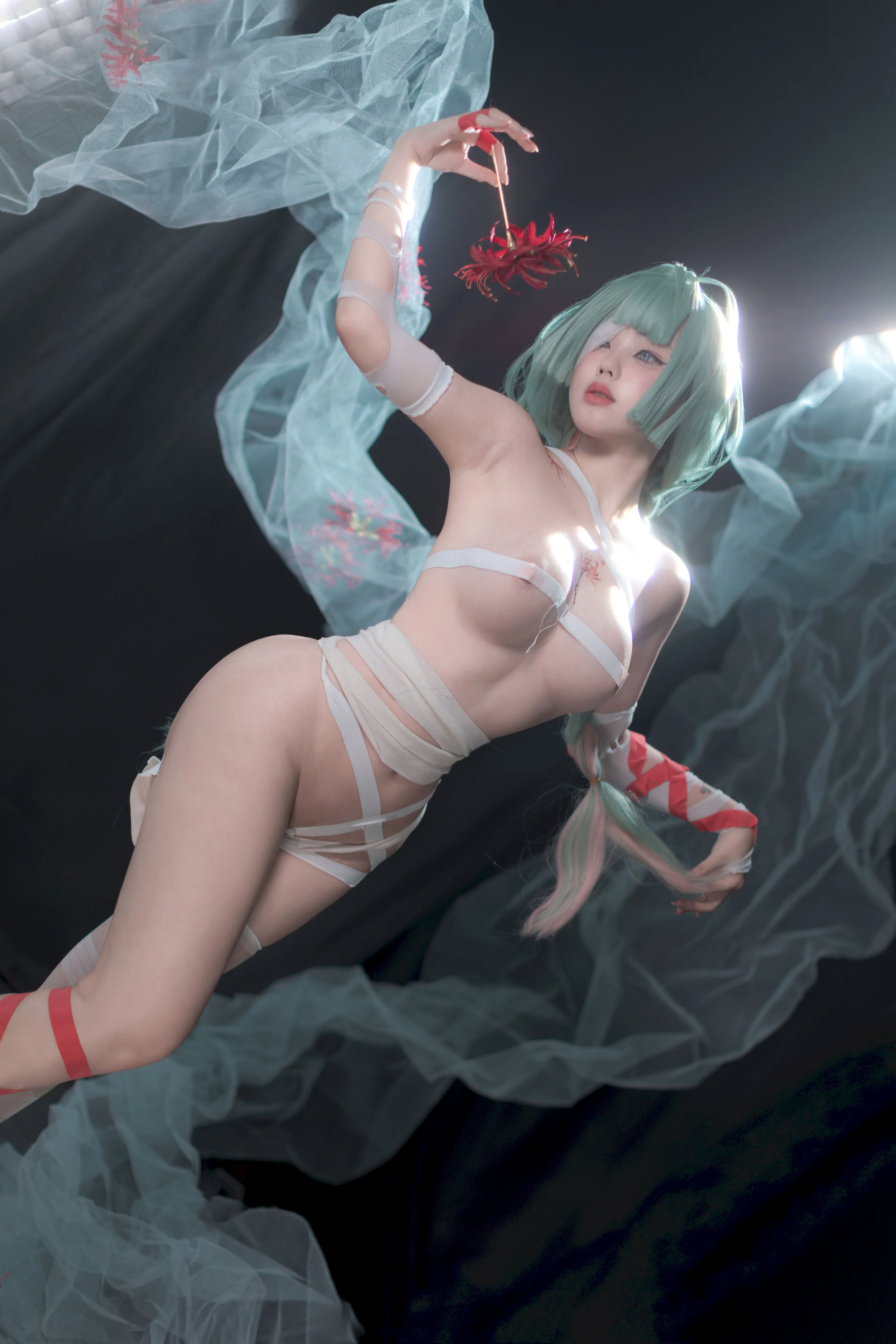 Đọc truyện hentai Tuyển tập Albums siêu phẩm Cosplay - Chap 1400 - Titanium alloy TiTi - Floro