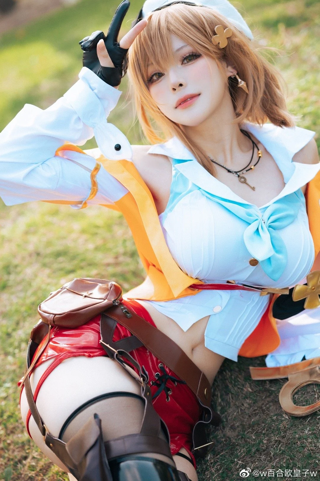 Đọc truyện hentai Tuyển tập Albums siêu phẩm Cosplay - Chap 471 - [Lily European Prince] Azur Lane Ryza Collaboration
