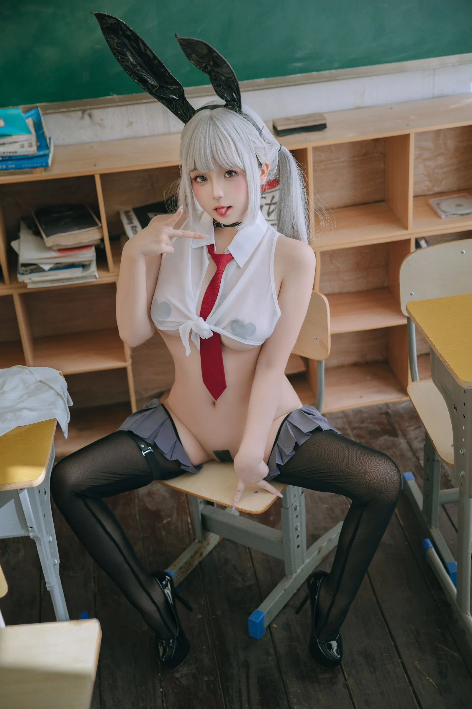 Đọc truyện hentai Tuyển tập Albums siêu phẩm Cosplay - Chap 1004 - Rinaijiao - Rebellious Girl JK