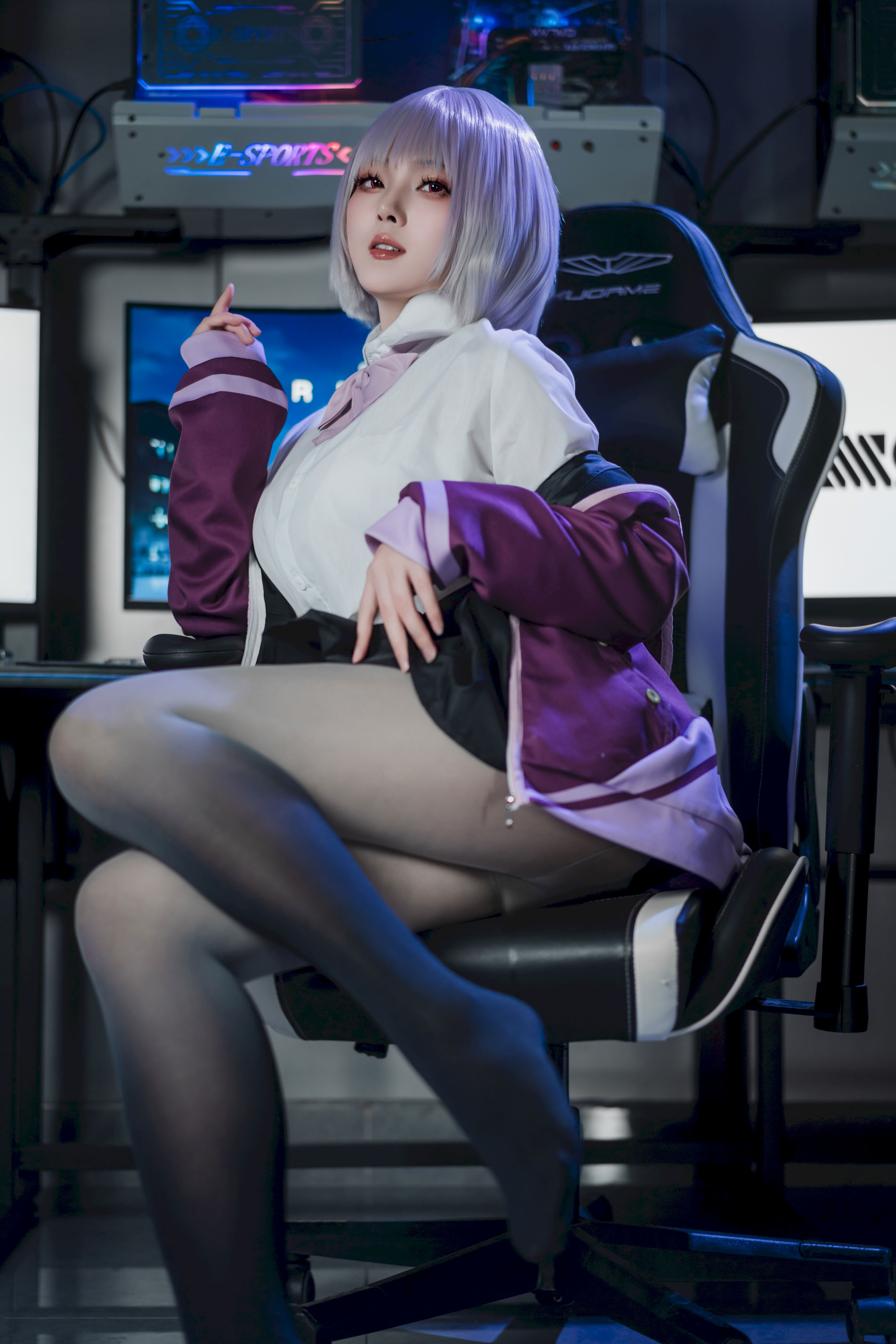 Đọc truyện hentai Tuyển tập Albums siêu phẩm Cosplay - Chap 1432 - Natsuko - GRIDMAN Akane Shinjo