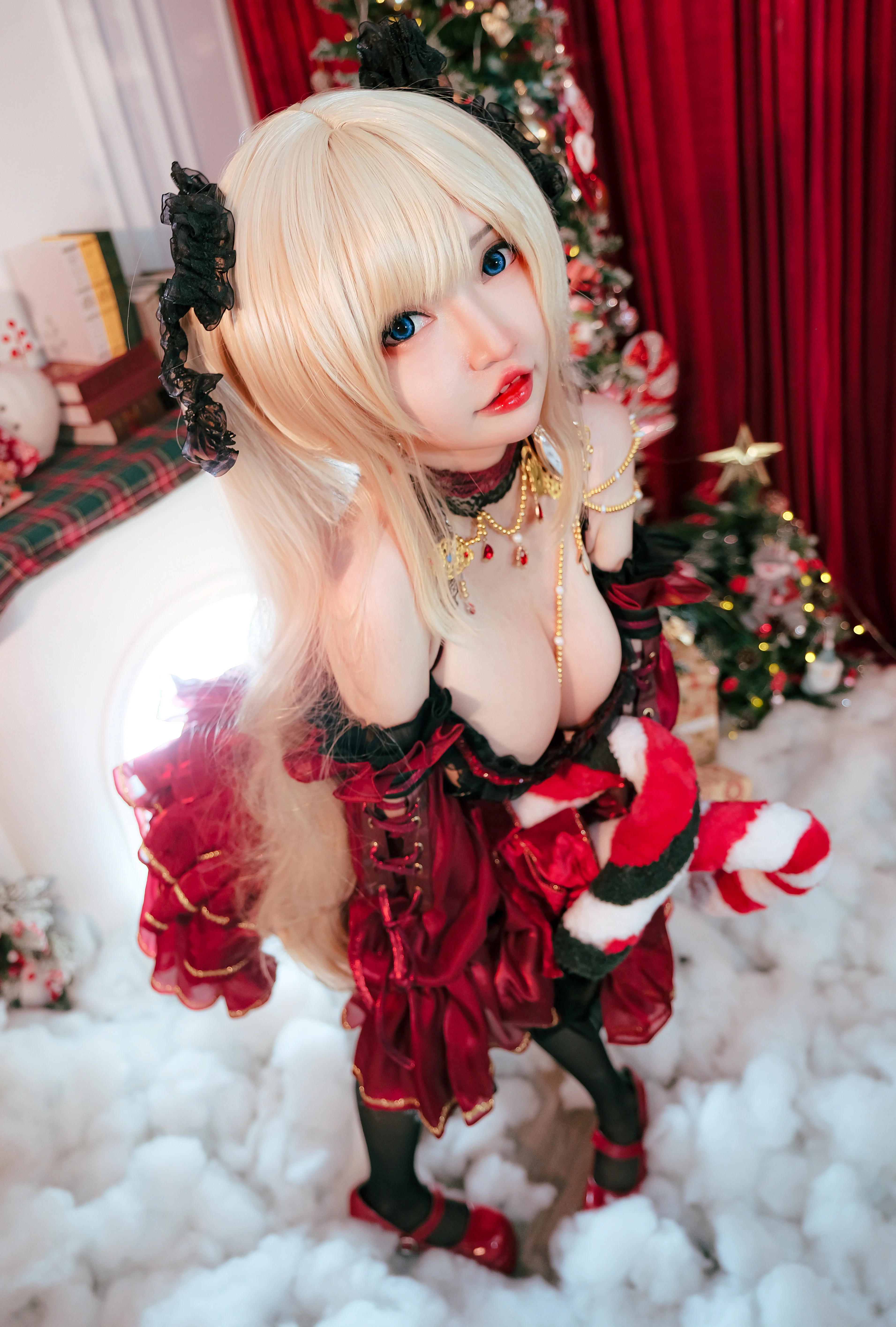 Đọc truyện hentai Tuyển tập Albums siêu phẩm Cosplay - Chap 945 - Potato Godzilla - Marie Rose Xmas