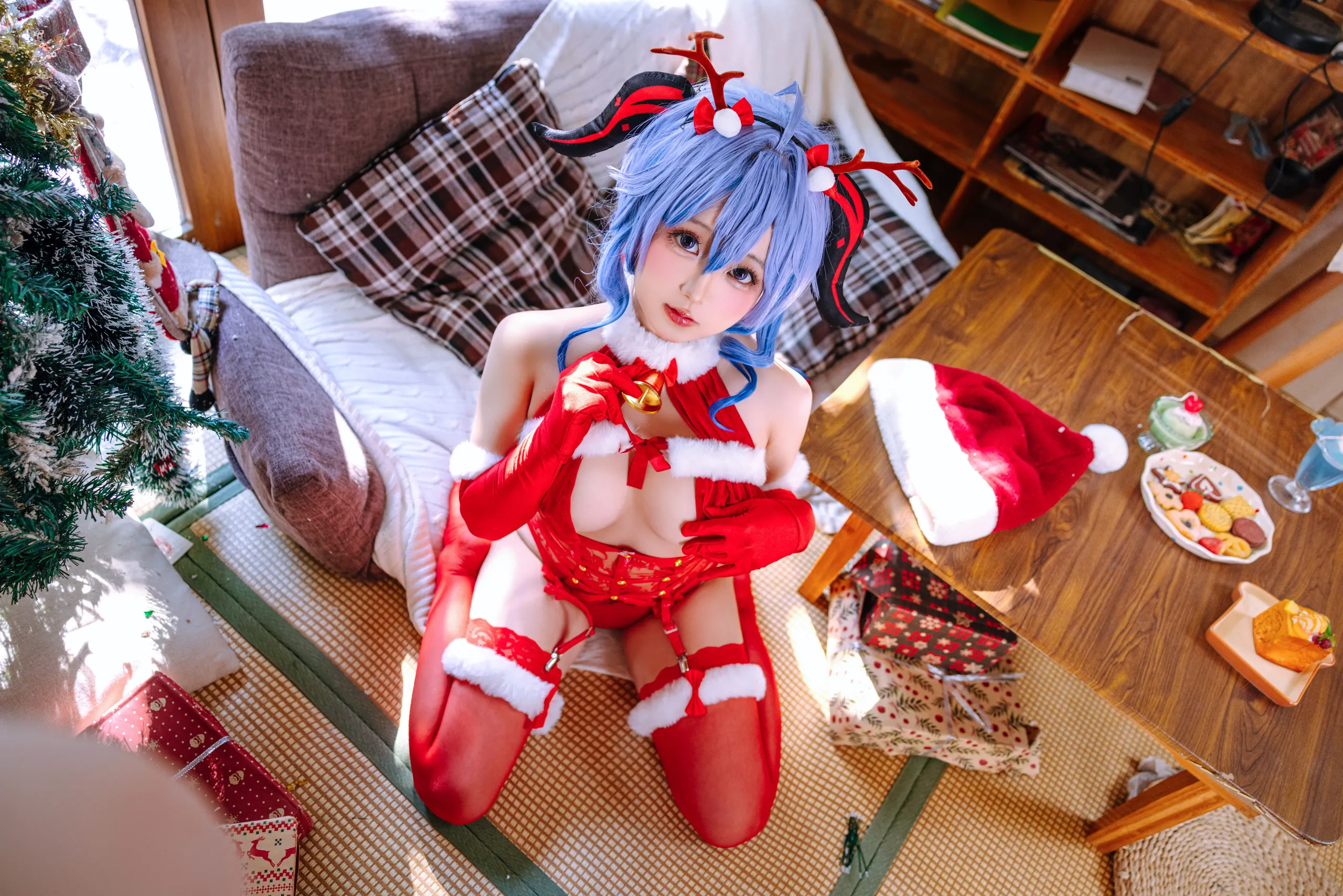 Đọc truyện hentai Tuyển tập Albums siêu phẩm Cosplay - Chap 960 - Rina Jiao - Ganyu Christmas