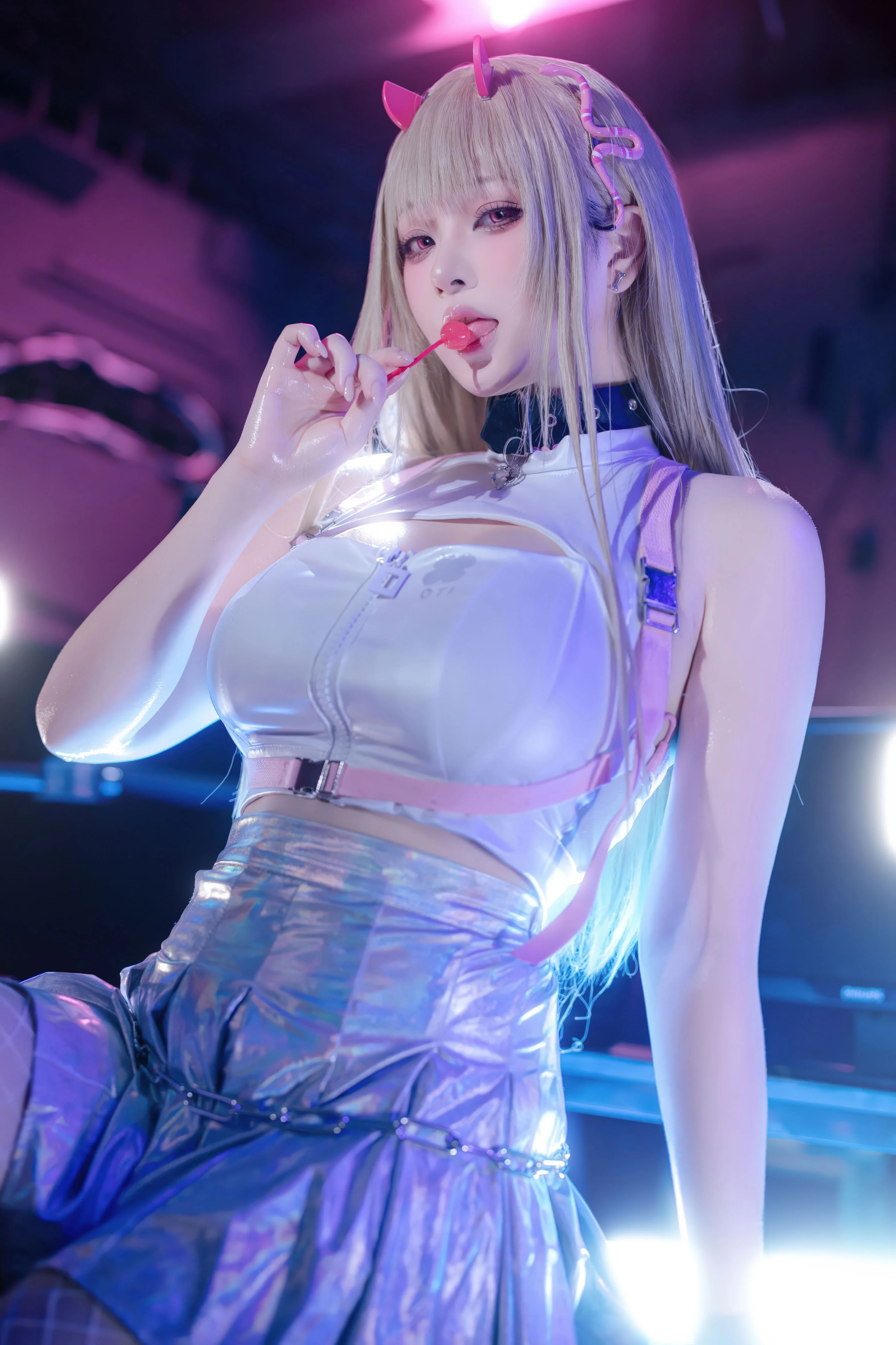 Đọc truyện hentai Tuyển tập Albums siêu phẩm Cosplay - Chap 1342 - Yukako - Victory Goddess: Niki, Viper