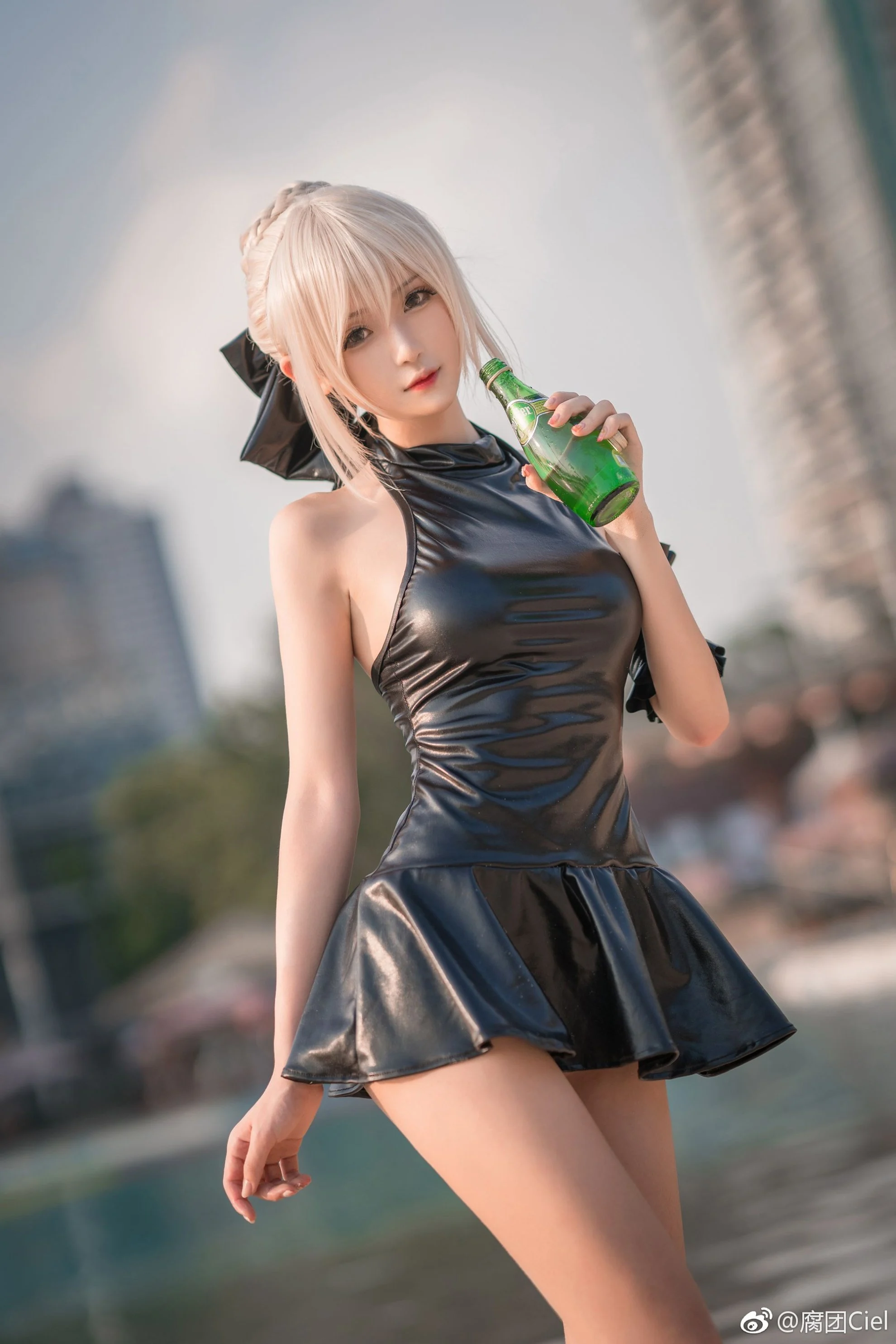 Đọc truyện hentai Tuyển tập Albums siêu phẩm Cosplay - Chap 886 - saber cosplay