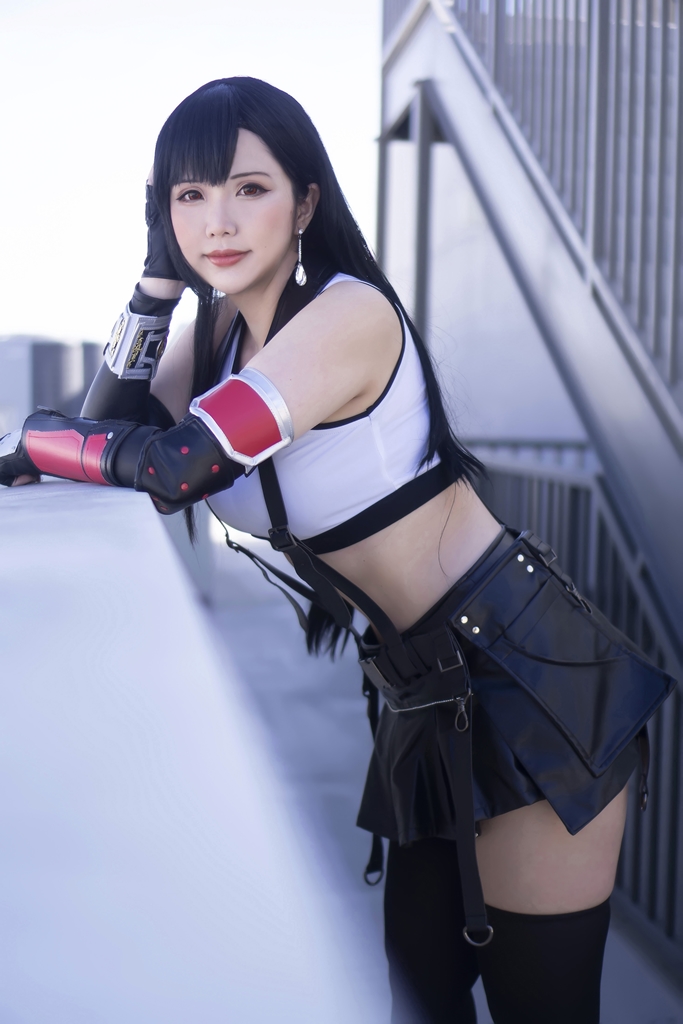 Đọc truyện hentai Tuyển tập Albums siêu phẩm Cosplay - Chap 400 - Hana Bunny – Tifa Set 2