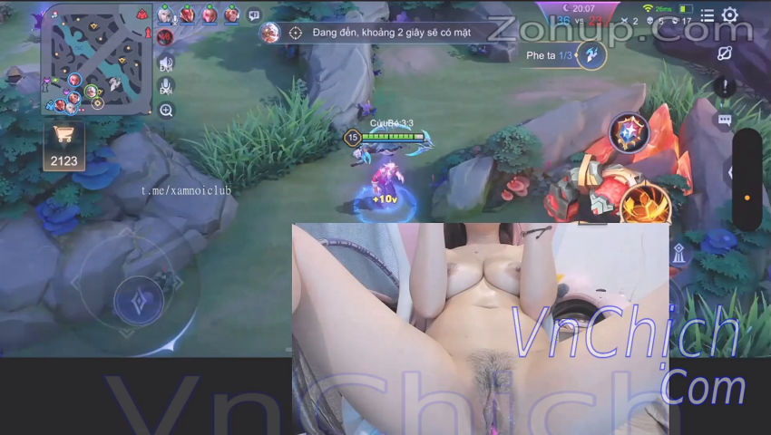 ⁣Berrysweet_68  vừa chơi game vừa livestream show hàng thủ dâm luôn nè ~ Sex VnShow