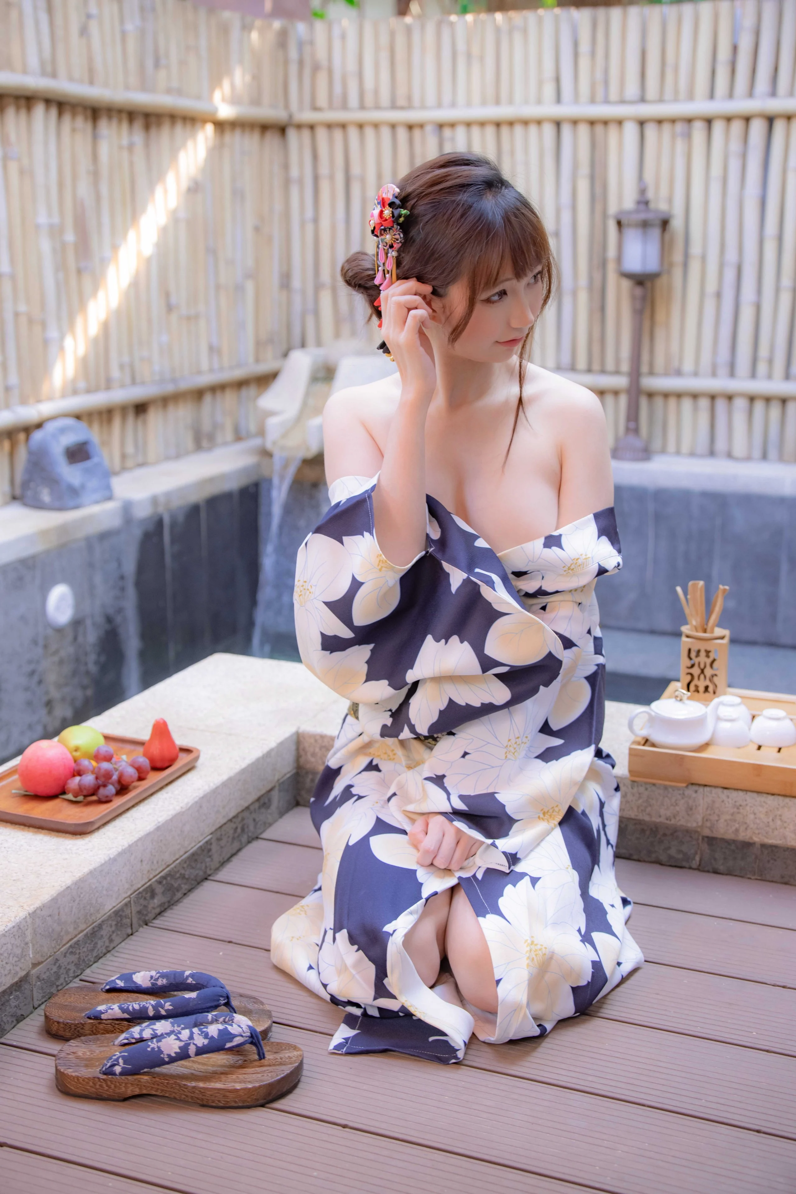 Đọc truyện hentai Tuyển tập Albums siêu phẩm Cosplay - Chap 547 - [Nagisa Monster Meow] Hot Spring