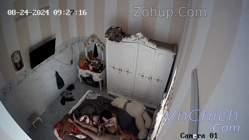 Xem camera phát hiện vợ trẻ ngoại tình với ông sếp rồi tung clip cho họ xấu hổ ~ Sex Quay Lén