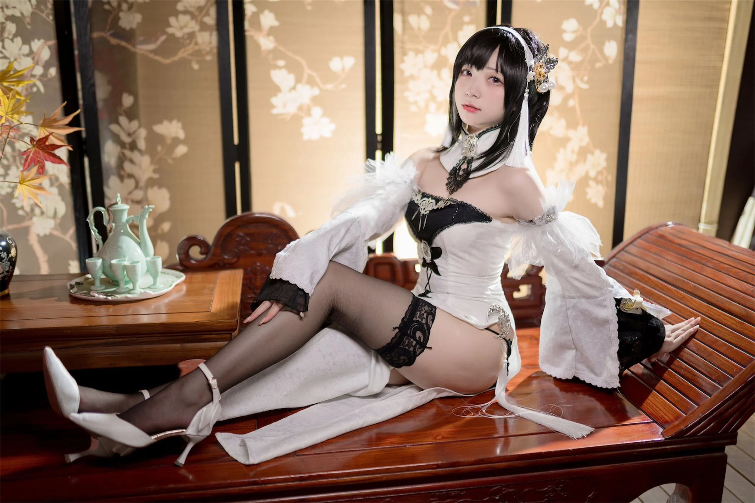 Đọc truyện hentai Tuyển tập Albums siêu phẩm Cosplay - Chap 451 - Flower Bell - Zhenhai