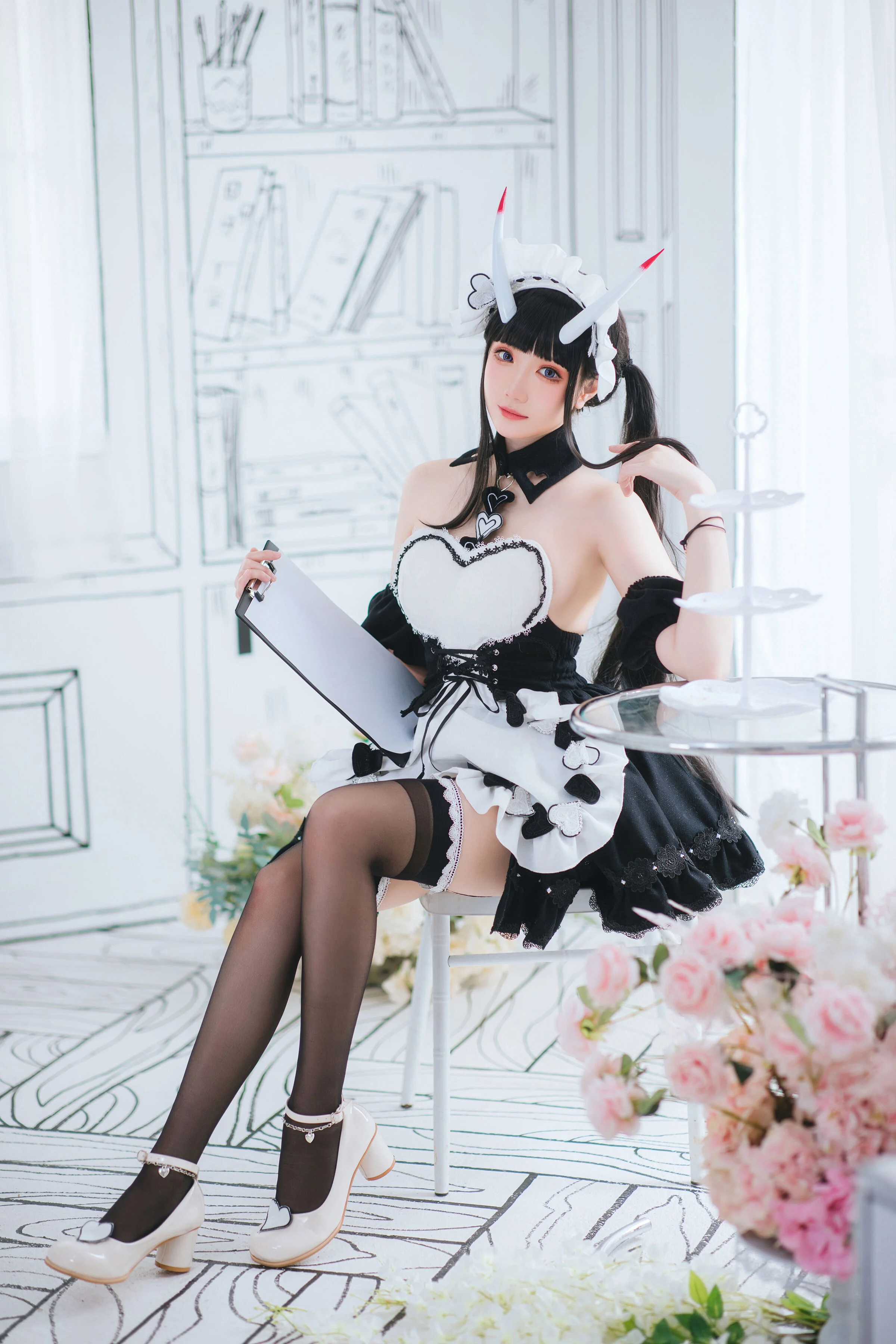 Đọc truyện hentai Tuyển tập Albums siêu phẩm Cosplay - Chap 591 - Guashi-chan Noshiro Maid