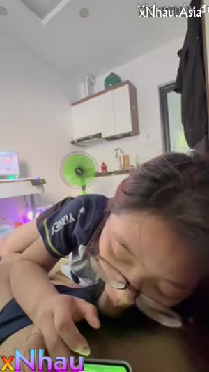 được em sinh viên bú cu sướng tê (được em sinh viên bú cu sướng tê) [26]