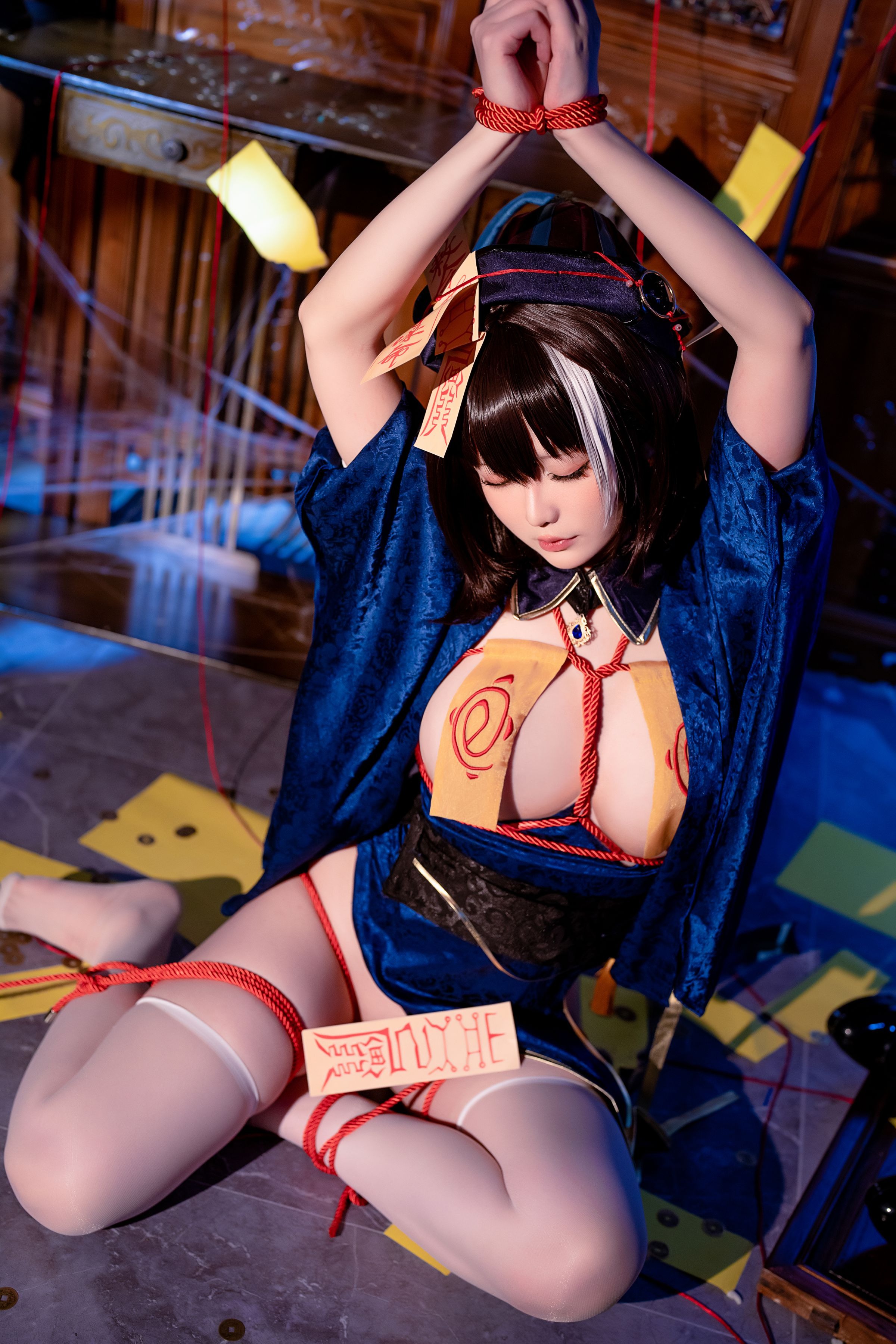 Đọc truyện hentai Tuyển tập Albums siêu phẩm Cosplay - Chap 25 - Chi Chi Halloween